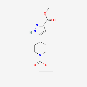 molecular formula C15H23N3O4 B2504302 叔丁基4-(5-(甲氧羰基)-1H-吡唑-3-基)哌啶-1-羧酸酯 CAS No. 1589546-62-2