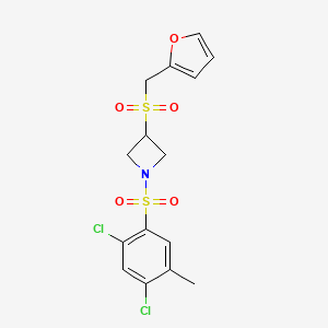 molecular formula C15H15Cl2NO5S2 B2504690 1-((2,4-Dichloro-5-methylphenyl)sulfonyl)-3-((furan-2-ylmethyl)sulfonyl)azetidine CAS No. 1797087-71-8
