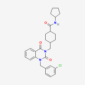 molecular formula C28H32ClN3O3 B2505088 4-((1-(3-chlorobenzyl)-2,4-dioxo-1,2-dihydroquinazolin-3(4H)-yl)methyl)-N-cyclopentylcyclohexanecarboxamide CAS No. 866346-17-0