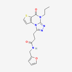 molecular formula C18H19N5O3S B2505233 N-(2-呋喃基甲基)-3-(5-氧代-4-丙基-4,5-二氢噻吩并[2,3-e][1,2,4]三唑并[4,3-a]嘧啶-1-基)丙酰胺 CAS No. 1223853-56-2