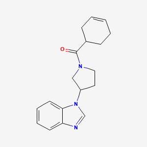 molecular formula C18H21N3O B2505826 (3-(1H-Benzo[d]imidazol-1-yl)pyrrolidin-1-yl)(cyclohex-3-en-1-yl)methanon CAS No. 2034383-63-4