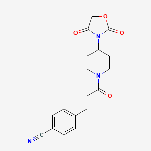 molecular formula C18H19N3O4 B2505855 4-(3-(4-(2,4-Dioxooxazolidin-3-yl)piperidin-1-yl)-3-oxopropyl)benzonitrile CAS No. 2034240-99-6