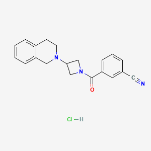 molecular formula C20H20ClN3O B2506405 3-(3-(3,4-dihydroisoquinolin-2(1H)-yl)azetidine-1-carbonyl)benzonitrile hydrochloride CAS No. 2034486-28-5