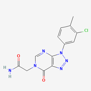 molecular formula C13H11ClN6O2 B2506547 2-[3-(3-氯-4-甲基苯基)-7-氧代三唑并[4,5-d]嘧啶-6-基]乙酰胺 CAS No. 888425-70-5
