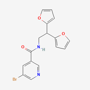 molecular formula C16H13BrN2O3 B2506813 5-溴-N-(2,2-二(呋喃-2-基)乙基)烟酰胺 CAS No. 2097898-43-4