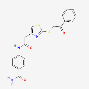 molecular formula C20H17N3O3S2 B2507243 4-(2-(2-((2-氧代-2-苯乙基)硫)噻唑-4-基)乙酰胺基)苯甲酰胺 CAS No. 1021069-73-7