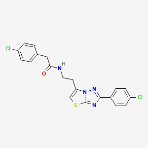 molecular formula C20H16Cl2N4OS B2508229 2-(4-氯苯基)-N-(2-(2-(4-氯苯基)噻唑并[3,2-b][1,2,4]三唑-6-基)乙基)乙酰胺 CAS No. 894026-87-0
