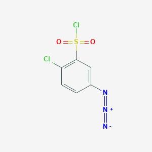 molecular formula C6H3Cl2N3O2S B2508589 5-Azido-2-chlorobenzenesulfonyl chloride CAS No. 2377035-47-5