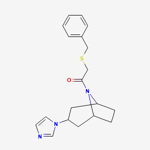 molecular formula C19H23N3OS B2508823 1-((1R,5S)-3-(1H-咪唑-1-基)-8-氮杂双环[3.2.1]辛-8-基)-2-(苄硫代)乙酮 CAS No. 2320896-58-8