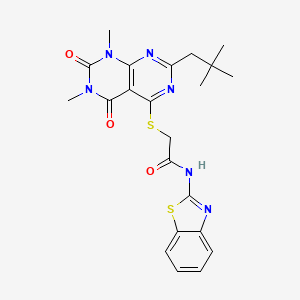 molecular formula C22H24N6O3S2 B2509193 N-(苯并[d]噻唑-2-基)-2-((6,8-二甲基-2-新戊基-5,7-二氧代-5,6,7,8-四氢嘧啶并[4,5-d]嘧啶-4-基)硫代)乙酰胺 CAS No. 906222-04-6