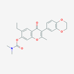 molecular formula C23H23NO6 B2509681 3-(2,3-dihydrobenzo[b][1,4]dioxin-6-yl)-6-ethyl-2-methyl-4-oxo-4H-chromen-7-yl dimethylcarbamate CAS No. 637747-02-5