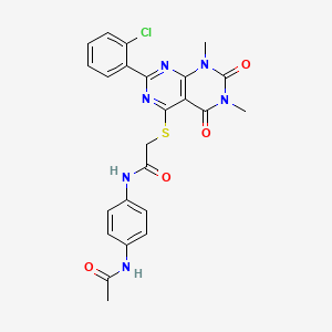 molecular formula C24H21ClN6O4S B2509888 N-(4-acetamidophenyl)-2-((2-(2-chlorophenyl)-6,8-dimethyl-5,7-dioxo-5,6,7,8-tetrahydropyrimido[4,5-d]pyrimidin-4-yl)thio)acetamide CAS No. 921150-77-8
