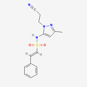 molecular formula C15H16N4O2S B2510122 (E)-N-[2-(2-氰乙基)-5-甲基吡唑-3-基]-2-苯乙烯磺酰胺 CAS No. 1311999-79-7