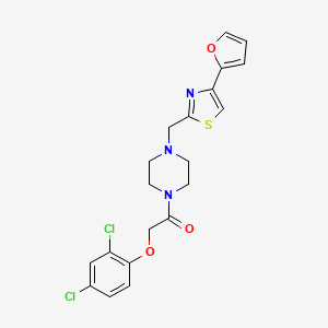 molecular formula C20H19Cl2N3O3S B2510379 2-(2,4-二氯苯氧基)-1-(4-((4-(呋喃-2-基)噻唑-2-基)甲基)哌嗪-1-基)乙酮 CAS No. 1105234-04-5