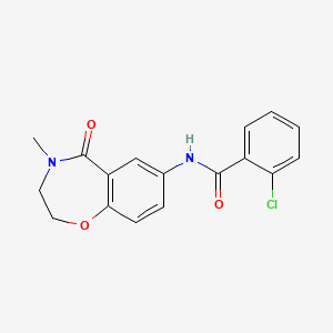 molecular formula C17H15ClN2O3 B2510500 2-chloro-N-(4-methyl-5-oxo-2,3,4,5-tetrahydrobenzo[f][1,4]oxazepin-7-yl)benzamide CAS No. 922127-87-5