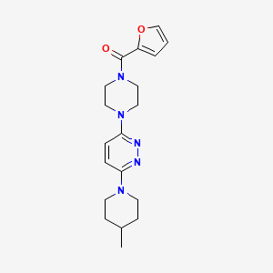 Furan-2-yl(4-(6-(4-methylpiperidin-1-yl)pyridazin-3-yl)piperazin-1-yl)methanone