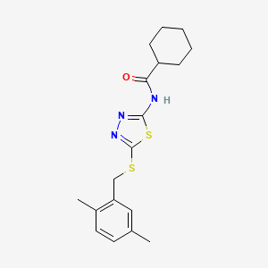 molecular formula C18H23N3OS2 B2511030 N-(5-((2,5-dimethylbenzyl)thio)-1,3,4-thiadiazol-2-yl)cyclohexanecarboxamide CAS No. 868972-98-9