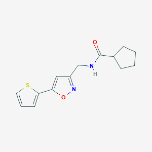 molecular formula C14H16N2O2S B2512043 N-((5-(thiophen-2-yl)isoxazol-3-yl)methyl)cyclopentanecarboxamide CAS No. 946341-01-1