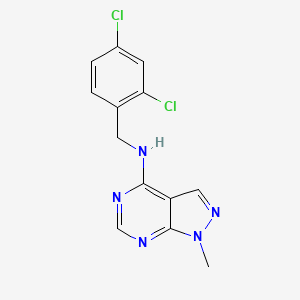 molecular formula C13H11Cl2N5 B2512370 N-[(2,4-二氯苯基)甲基]-1-甲基吡唑并[3,4-d]嘧啶-4-胺 CAS No. 869073-40-5