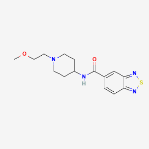 molecular formula C15H20N4O2S B2512545 N-(1-(2-甲氧基乙基)哌啶-4-基)苯并[c][1,2,5]噻二唑-5-甲酰胺 CAS No. 1421484-86-7