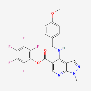 molecular formula C22H15F5N4O3 B2512591 2,3,4,5,6-pentafluorophenyl 4-[(4-methoxybenzyl)amino]-1-methyl-1H-pyrazolo[3,4-b]pyridine-5-carboxylate CAS No. 866136-92-7