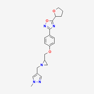 molecular formula C20H23N5O3 B2512688 3-[4-[[1-[(1-Methylpyrazol-4-yl)methyl]aziridin-2-yl]methoxy]phenyl]-5-(oxolan-2-yl)-1,2,4-oxadiazole CAS No. 2418666-90-5