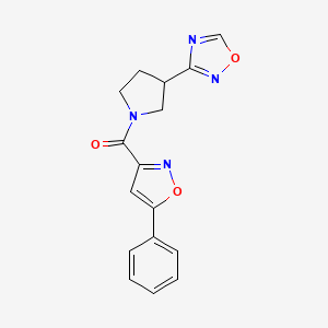 molecular formula C16H14N4O3 B2513061 (3-(1,2,4-Oxadiazol-3-yl)pyrrolidin-1-yl)(5-phenylisoxazol-3-yl)methanone CAS No. 2034369-63-4