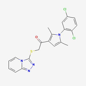 molecular formula C20H16Cl2N4OS B2513127 2-([1,2,4]三唑并[4,3-a]吡啶-3-基硫基)-1-(1-(2,5-二氯苯基)-2,5-二甲基-1H-吡咯-3-基)乙酮 CAS No. 700855-04-5