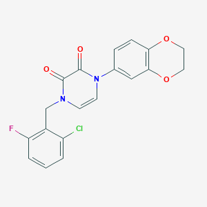 1-[(2-Chloro-6-fluorophenyl)methyl]-4-(2,3-dihydro-1,4-benzodioxin-6-yl)pyrazine-2,3-dione