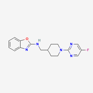 molecular formula C17H18FN5O B2513522 N-[[1-(5-Fluoropyrimidin-2-yl)piperidin-4-yl]methyl]-1,3-benzoxazol-2-amine CAS No. 2380042-44-2