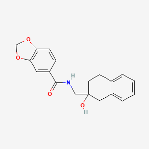 molecular formula C19H19NO4 B2513671 N-((2-羟基-1,2,3,4-四氢萘-2-基)甲基)苯并[d][1,3]二氧杂环-5-甲酰胺 CAS No. 1421466-03-6