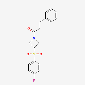 molecular formula C18H18FNO3S B2513832 1-(3-((4-氟苯基)磺酰)氮杂环丁-1-基)-3-苯基丙-1-酮 CAS No. 1797688-75-5