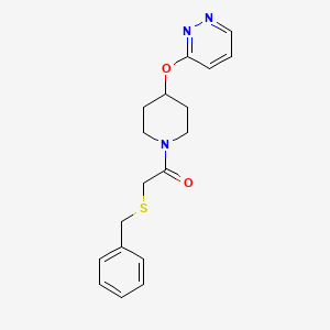 molecular formula C18H21N3O2S B2514219 2-(Benzylthio)-1-(4-(pyridazin-3-yloxy)piperidin-1-yl)ethanone CAS No. 1796968-57-4