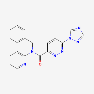 N-benzyl-N-(pyridin-2-yl)-6-(1H-1,2,4-triazol-1-yl)pyridazine-3-carboxamide