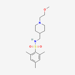 N-((1-(2-methoxyethyl)piperidin-4-yl)methyl)-2,4,6-trimethylbenzenesulfonamide