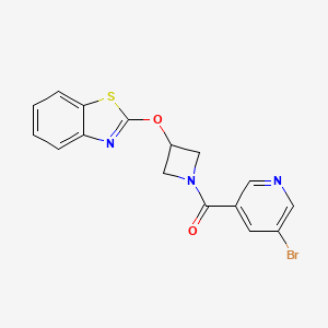 molecular formula C16H12BrN3O2S B2515904 (3-(苯并[d]噻唑-2-氧杂)氮杂环丁-1-基)(5-溴吡啶-3-基)甲酮 CAS No. 1421455-32-4