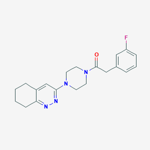 2-(3-Fluorophenyl)-1-(4-(5,6,7,8-tetrahydrocinnolin-3-yl)piperazin-1-yl)ethanone