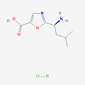 molecular formula C9H15ClN2O3 B2516093 2-[(1S)-1-氨基-3-甲基丁基]-1,3-恶唑-5-羧酸;盐酸盐 CAS No. 2253619-40-6