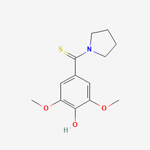 molecular formula C13H17NO3S B2516161 (4-羟基-3,5-二甲氧苯基)(吡咯烷-1-基)甲硫酮 CAS No. 706770-39-0