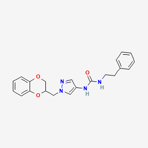 molecular formula C21H22N4O3 B2516315 1-(1-((2,3-dihydrobenzo[b][1,4]dioxin-2-yl)methyl)-1H-pyrazol-4-yl)-3-phenethylurea CAS No. 1797159-41-1