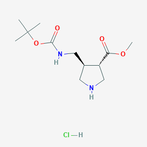 molecular formula C12H23ClN2O4 B2517389 Methyl (3S,4S)-4-[[(2-methylpropan-2-yl)oxycarbonylamino]methyl]pyrrolidine-3-carboxylate;hydrochloride CAS No. 2307757-01-1