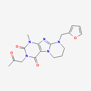 molecular formula C17H19N5O4 B2517826 9-(Furan-2-ylmethyl)-1-methyl-3-(2-oxopropyl)-7,8-dihydro-6H-purino[7,8-a]pyrimidine-2,4-dione CAS No. 923482-34-2