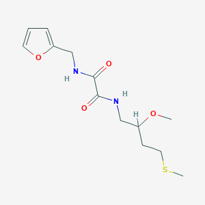 molecular formula C13H20N2O4S B2518072 N'-[(furan-2-yl)methyl]-N-[2-methoxy-4-(methylsulfanyl)butyl]ethanediamide CAS No. 2319723-66-3