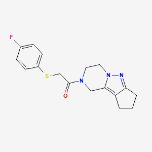 molecular formula C17H18FN3OS B2518214 2-((4-氟苯基)硫代)-1-(3,4,8,9-四氢-1H-环戊[3,4]吡唑并[1,5-a]吡嗪-2(7H)-基)乙酮 CAS No. 2034509-28-7