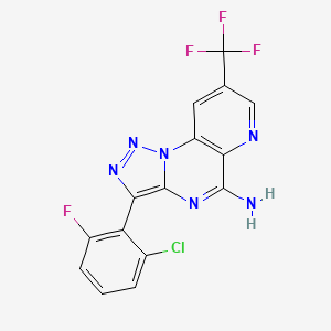 molecular formula C15H7ClF4N6 B2518280 3-(2-Chloro-6-fluorophenyl)-8-(trifluoromethyl)pyrido[2,3-e][1,2,3]triazolo[1,5-a]pyrimidin-5-amine CAS No. 338420-45-4
