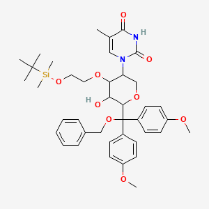 molecular formula C40H52N2O9Si B2518372 1-(6-((Benzyloxy)bis(4-methoxyphenyl)methyl)-4-(2-((tert-butyldimethylsilyl)oxy)ethoxy)-5-hydroxytetrahydro-2H-pyran-3-yl)-5-methylpyrimidine-2,4(1H,3H)-dione CAS No. 1956306-32-3