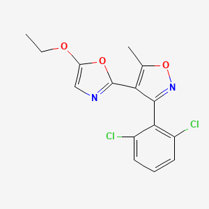 molecular formula C15H12Cl2N2O3 B2518964 3-(2,6-二氯苯基)-4-(5-乙氧基-1,3-恶唑-2-基)-5-甲基-1,2-恶唑 CAS No. 338391-67-6