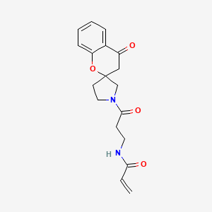 N-[3-Oxo-3-(4-oxospiro[3H-chromene-2,3'-pyrrolidine]-1'-yl)propyl]prop-2-enamide