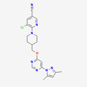 molecular formula C21H22ClN7O B2519513 5-Chloro-6-[4-[[6-(3,5-dimethylpyrazol-1-yl)pyrimidin-4-yl]oxymethyl]piperidin-1-yl]pyridine-3-carbonitrile CAS No. 2380040-55-9