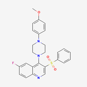 molecular formula C26H24FN3O3S B2519652 6-氟-4-(4-(4-甲氧基苯基)哌嗪-1-基)-3-(苯磺酰基)喹啉 CAS No. 866844-33-9